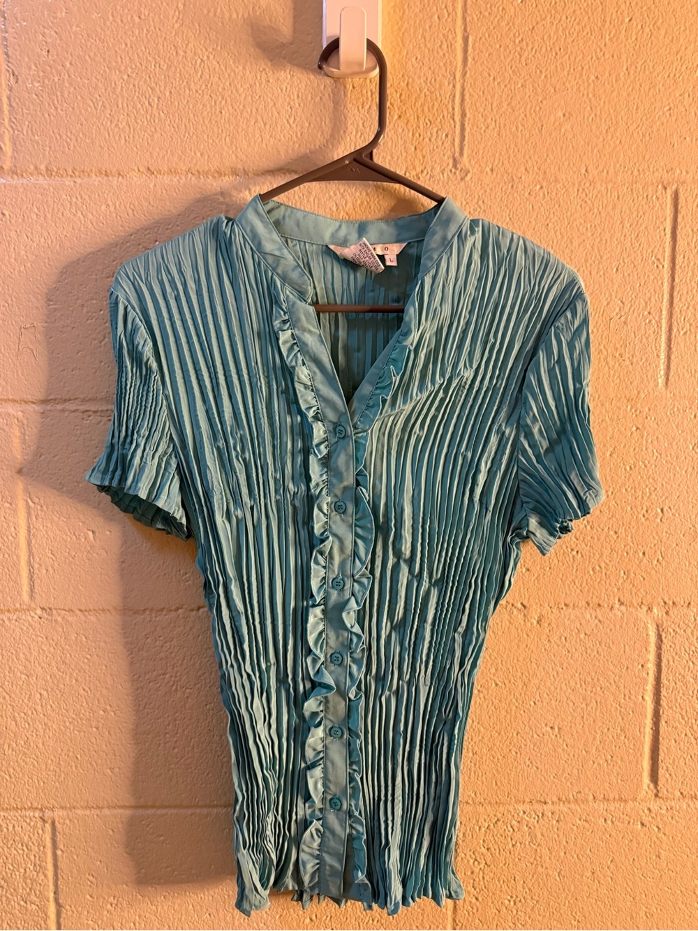 Como Light Aqua Button-Up Blouse